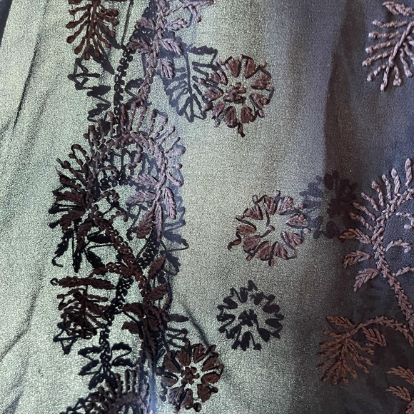 Embroidery Cover Up - Picture 5 of 6